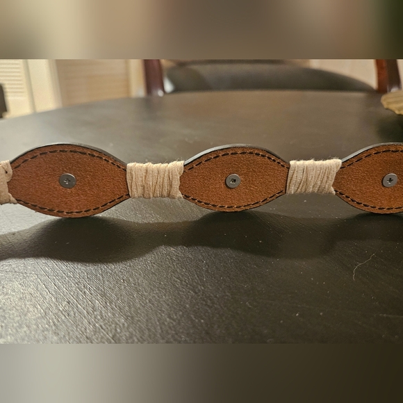 Urban Outfitters Walker Western  black leather and silver ornate belt. Size med - Picture 5 of 8